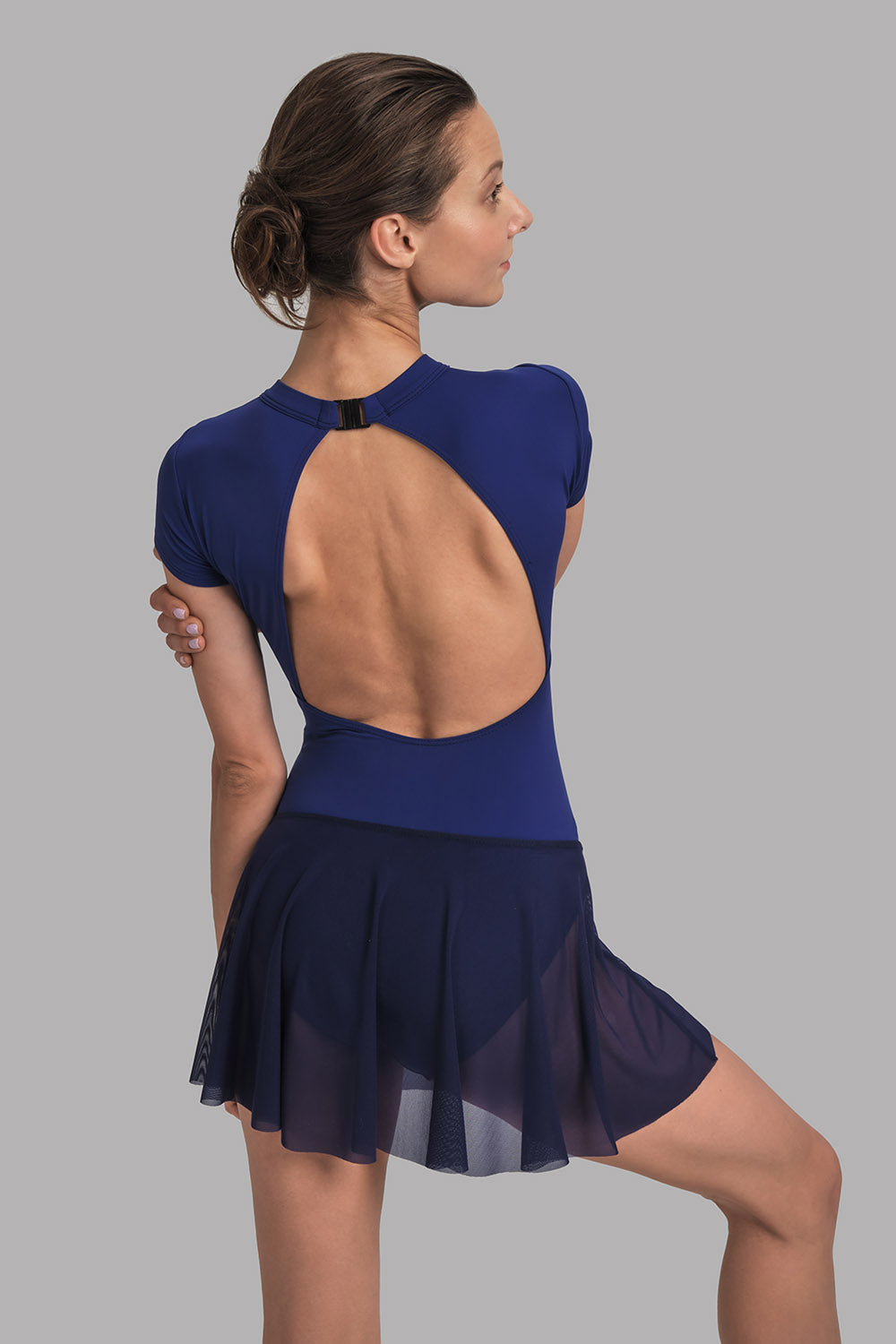 Nikolay Earie Leotard