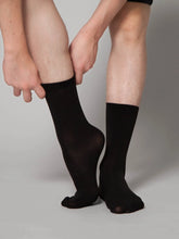 Body Wrappers Men's Dance Socks (2-Pack)