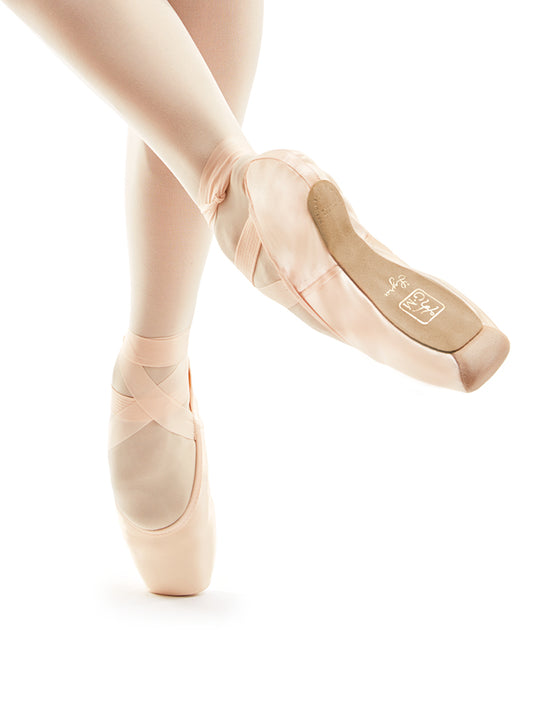 Gaynor Minden *NEW* Lyra Classic Fit Pointe Shoe